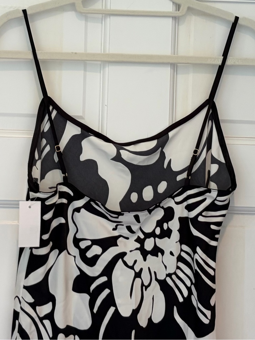 NWT Natori Tuvala Gown - Sleeveless Black & White Floral Maxi Dress - Picture 4 of 10